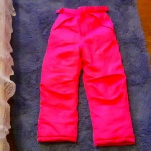London Fog snow pants girls size 8. Worn once.